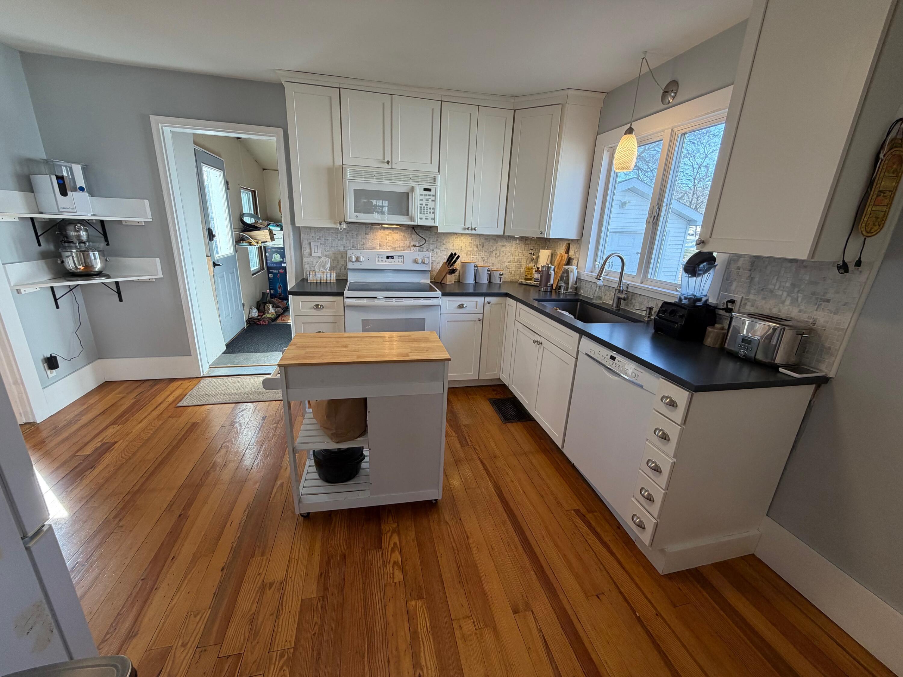 216 Fern Street Bangor, ME 04401 - Photo 12 of 26 12