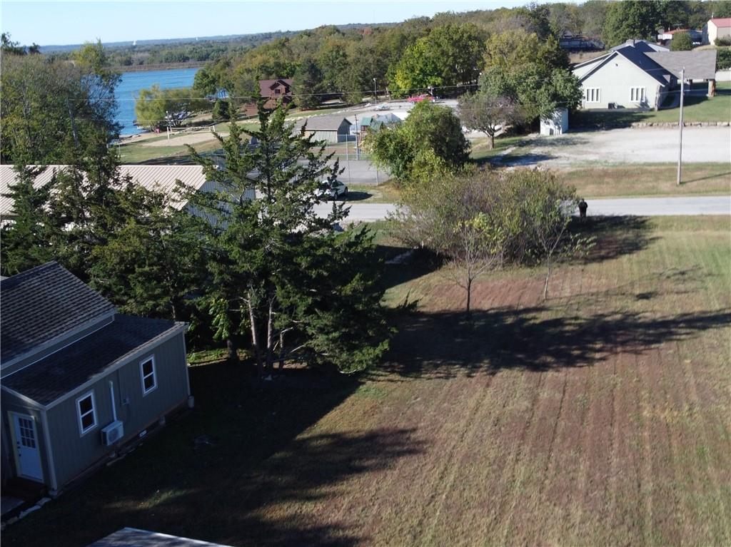 22 Timber Valley Drive Linn Valley, KS 66040 - Photo 10 of 13