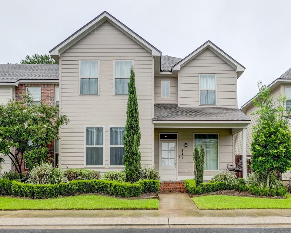 219 Harbor Bend Boulevard Lafayette, LA 70508 - Photo 1 of 26 219 Harbor Bend 7.29.2020