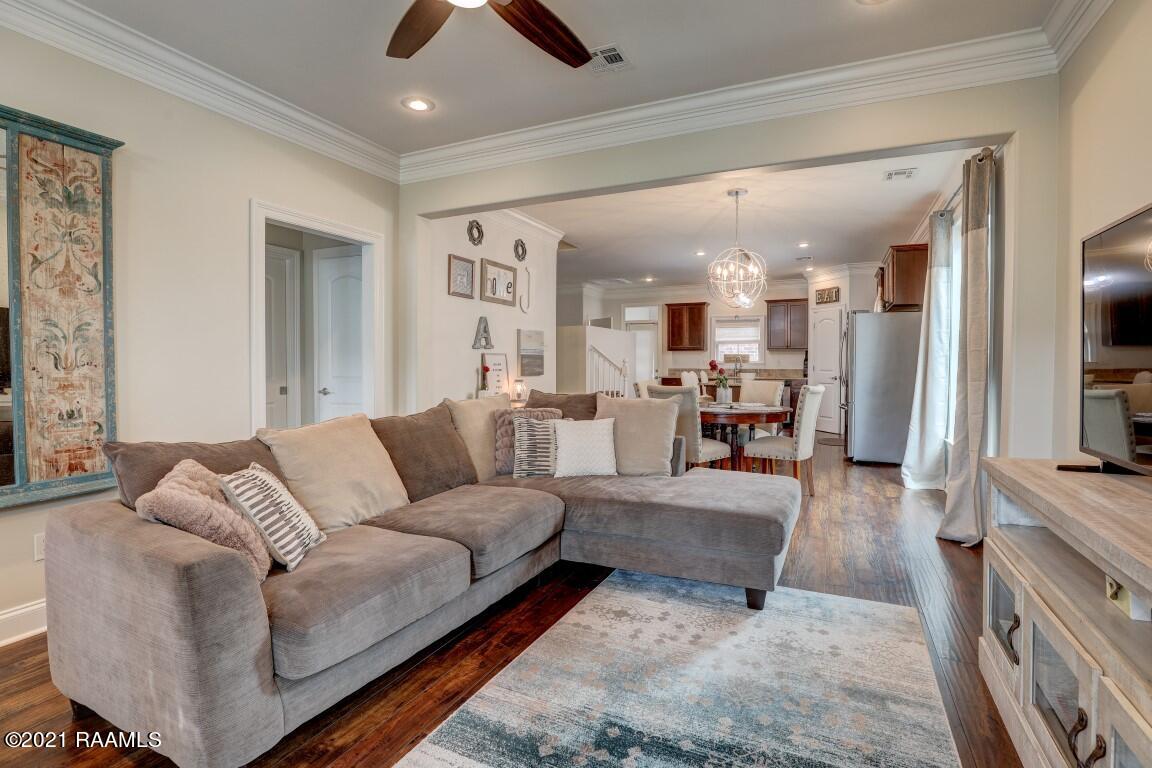 219 Harbor Bend Boulevard Lafayette, LA 70508 - Photo 4 of 26 219 Harbor Bend-4