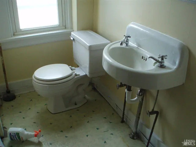 $1,000 | 938 Herman Street, Fort Wayne, IN 46808