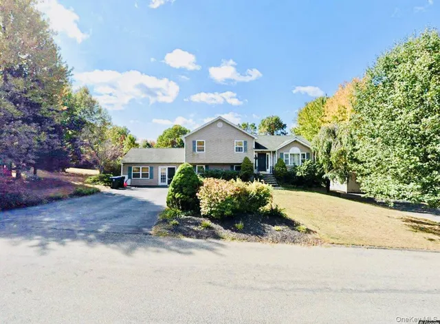 $515,000 | 23 Lexington Drive, Newburgh, NY 12550