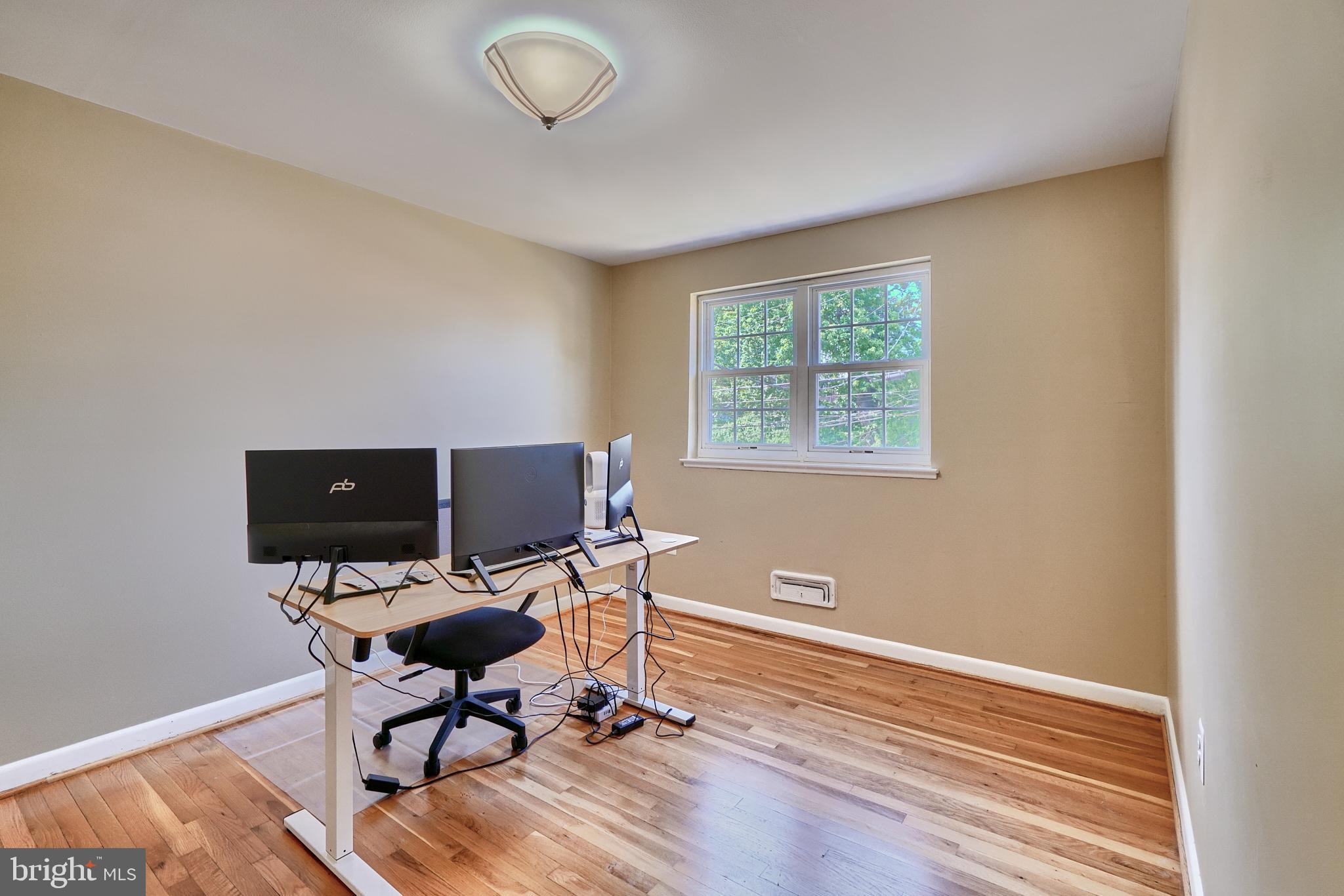 4806 Melbourne Road Baltimore, MD 21229 - Photo 19 of 39