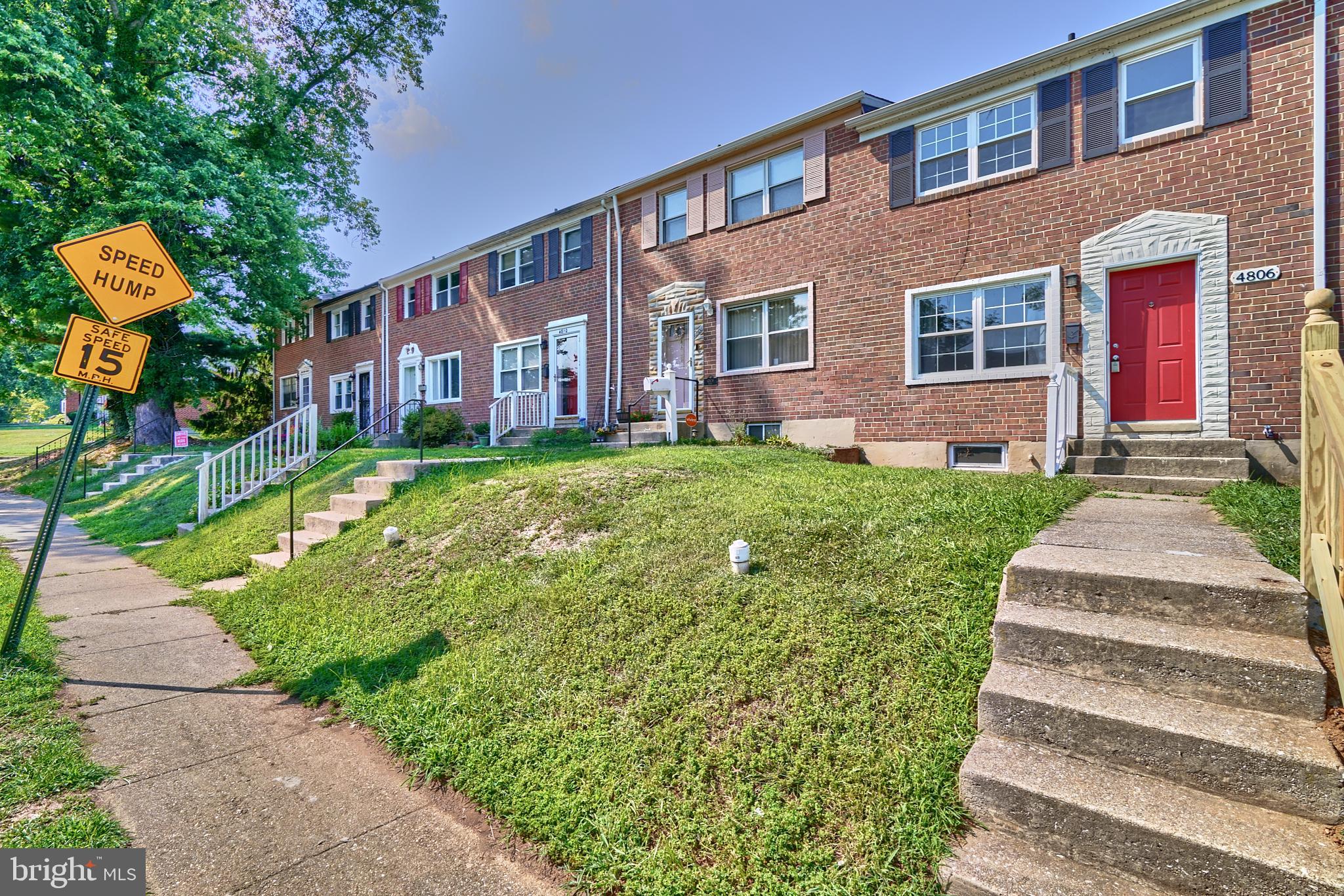 4806 Melbourne Road Baltimore, MD 21229 - Photo 2 of 39
