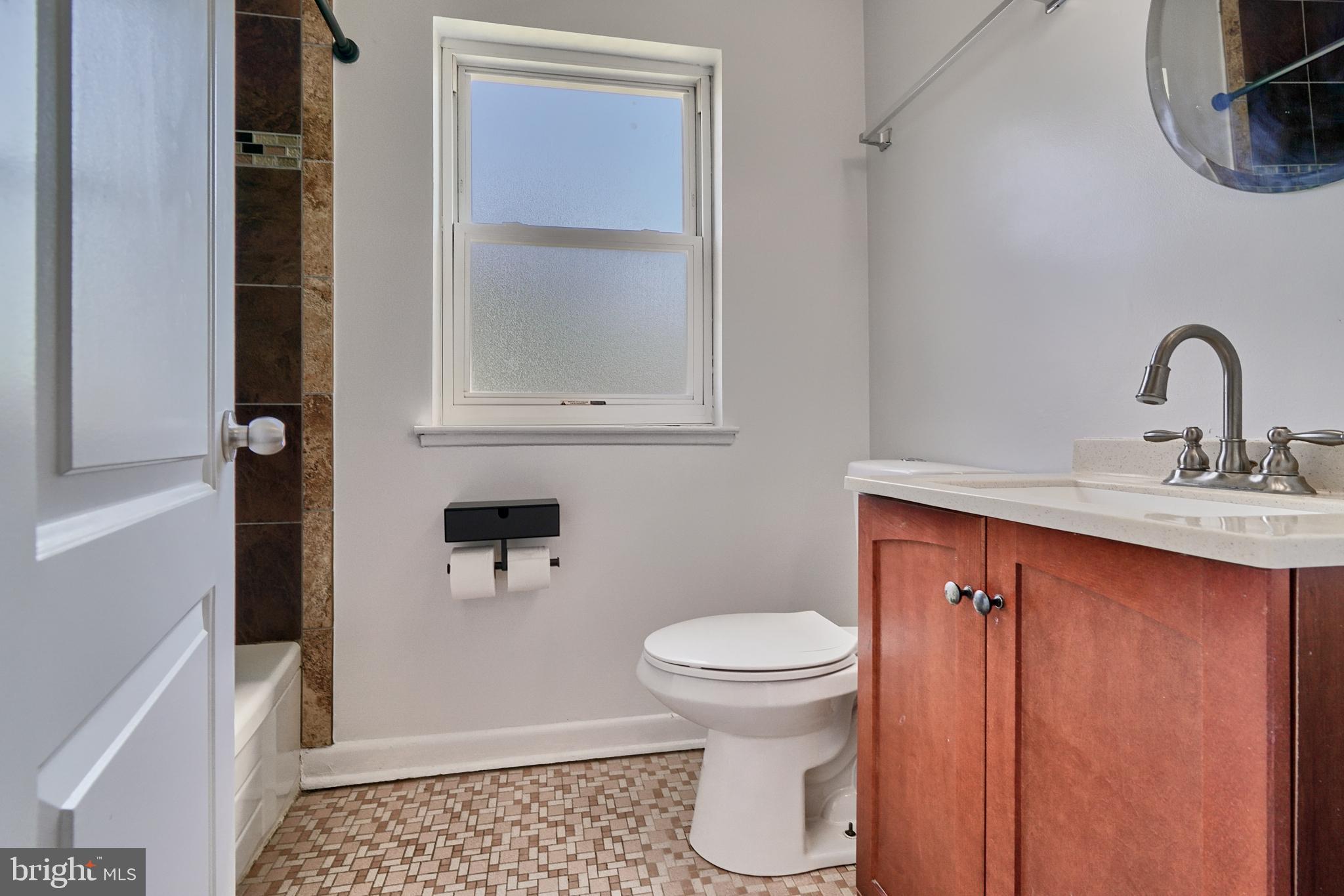 4806 Melbourne Road Baltimore, MD 21229 - Photo 24 of 39