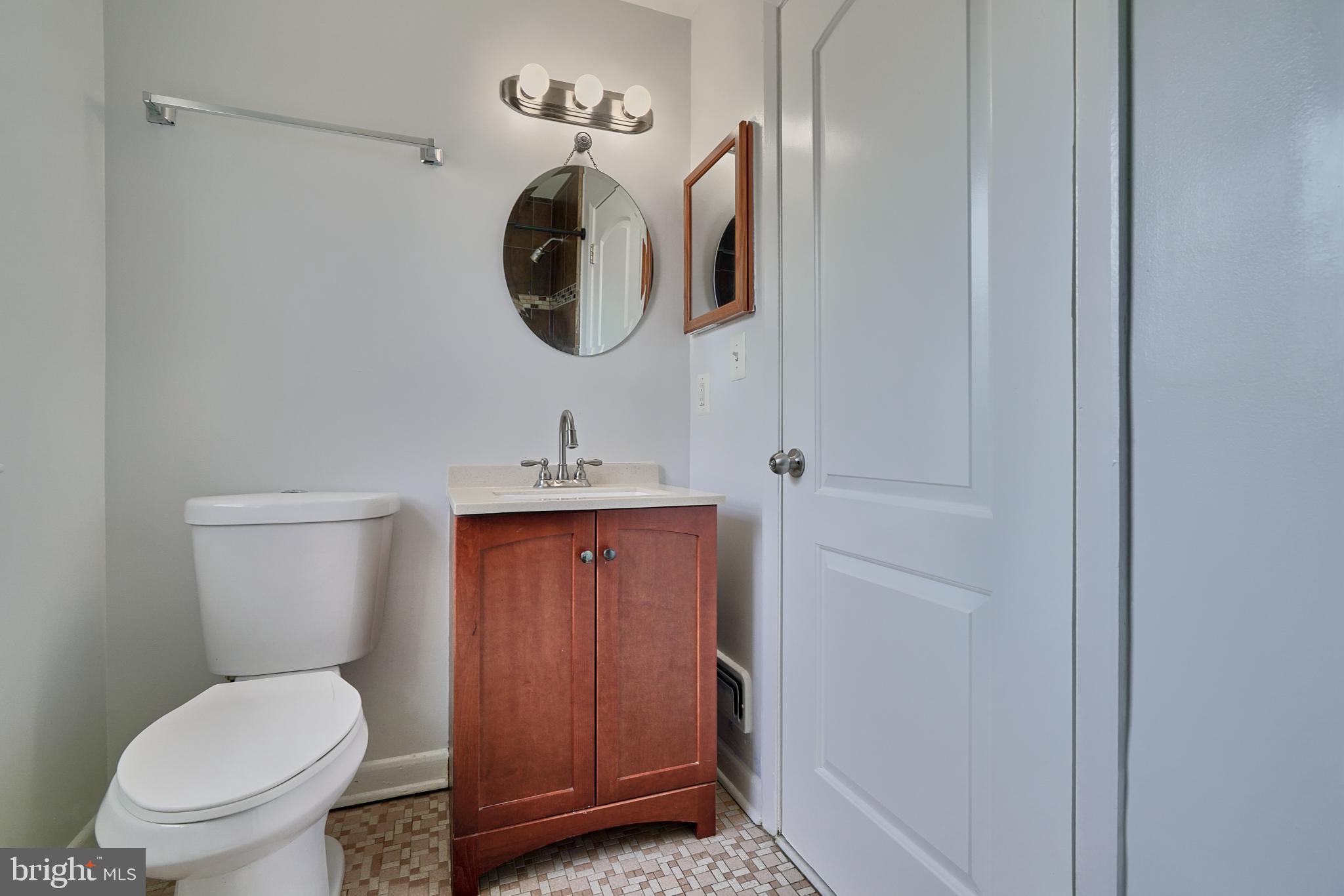4806 Melbourne Road Baltimore, MD 21229 - Photo 25 of 39