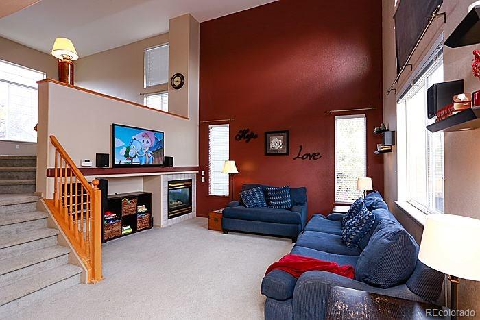 467 Sylvestor Trail Highlands Ranch, CO 80129 - Photo 8 of 25 Gallery Image 8
