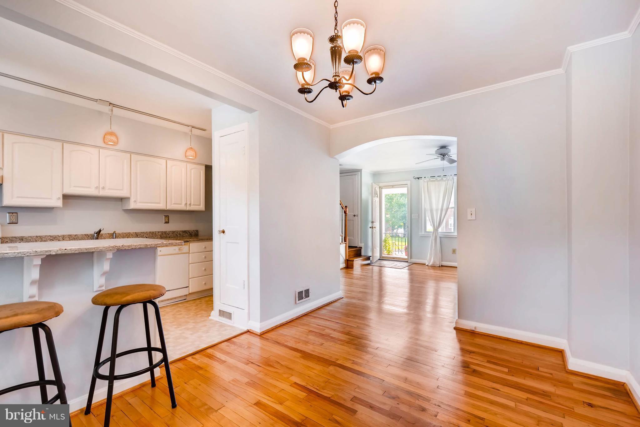 8317 Ridgely Oak Road Baltimore, MD 21234 - Photo 11 of 28 Dining Room