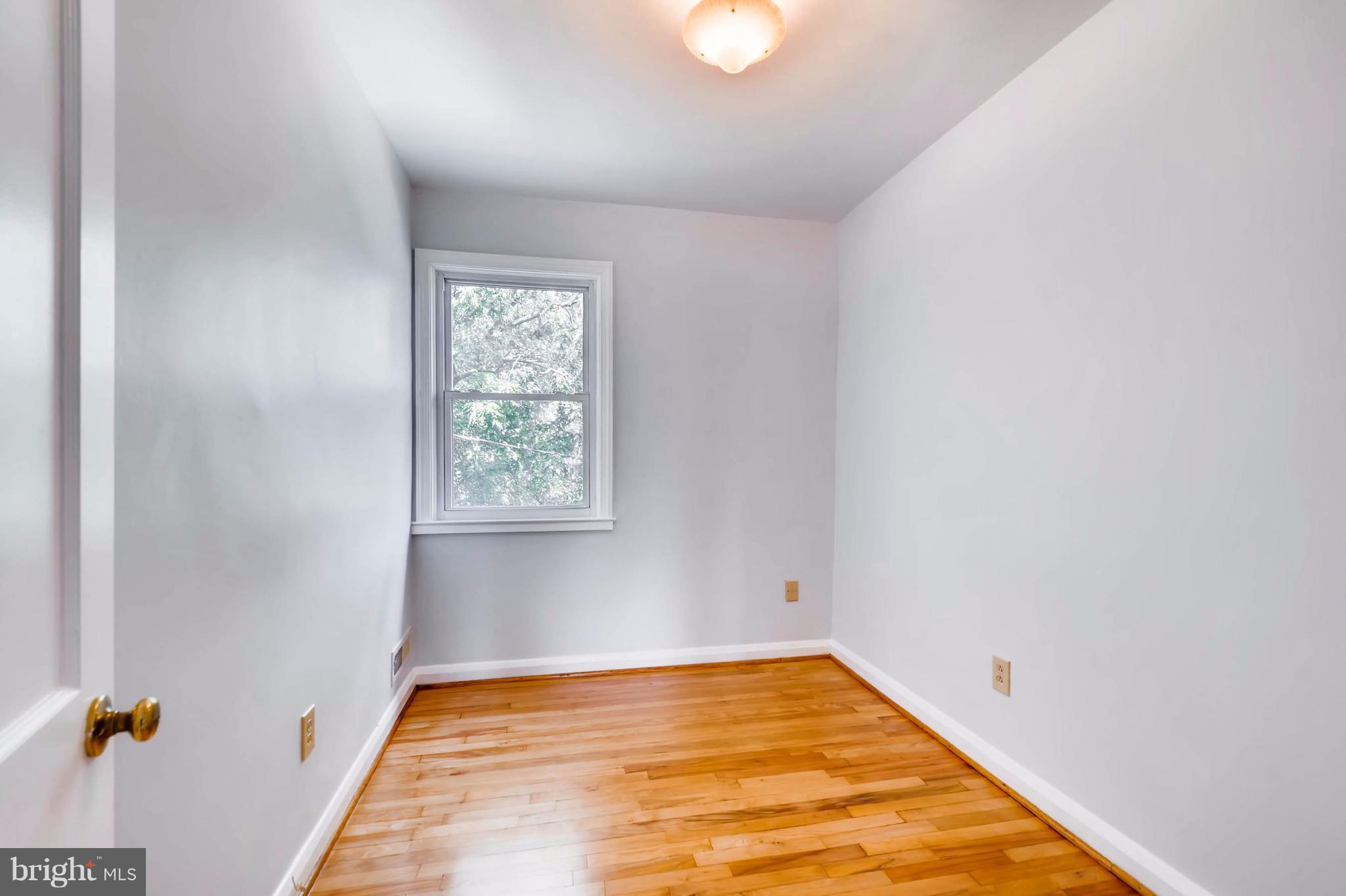 8317 Ridgely Oak Road Baltimore, MD 21234 - Photo 19 of 28 Bedroom