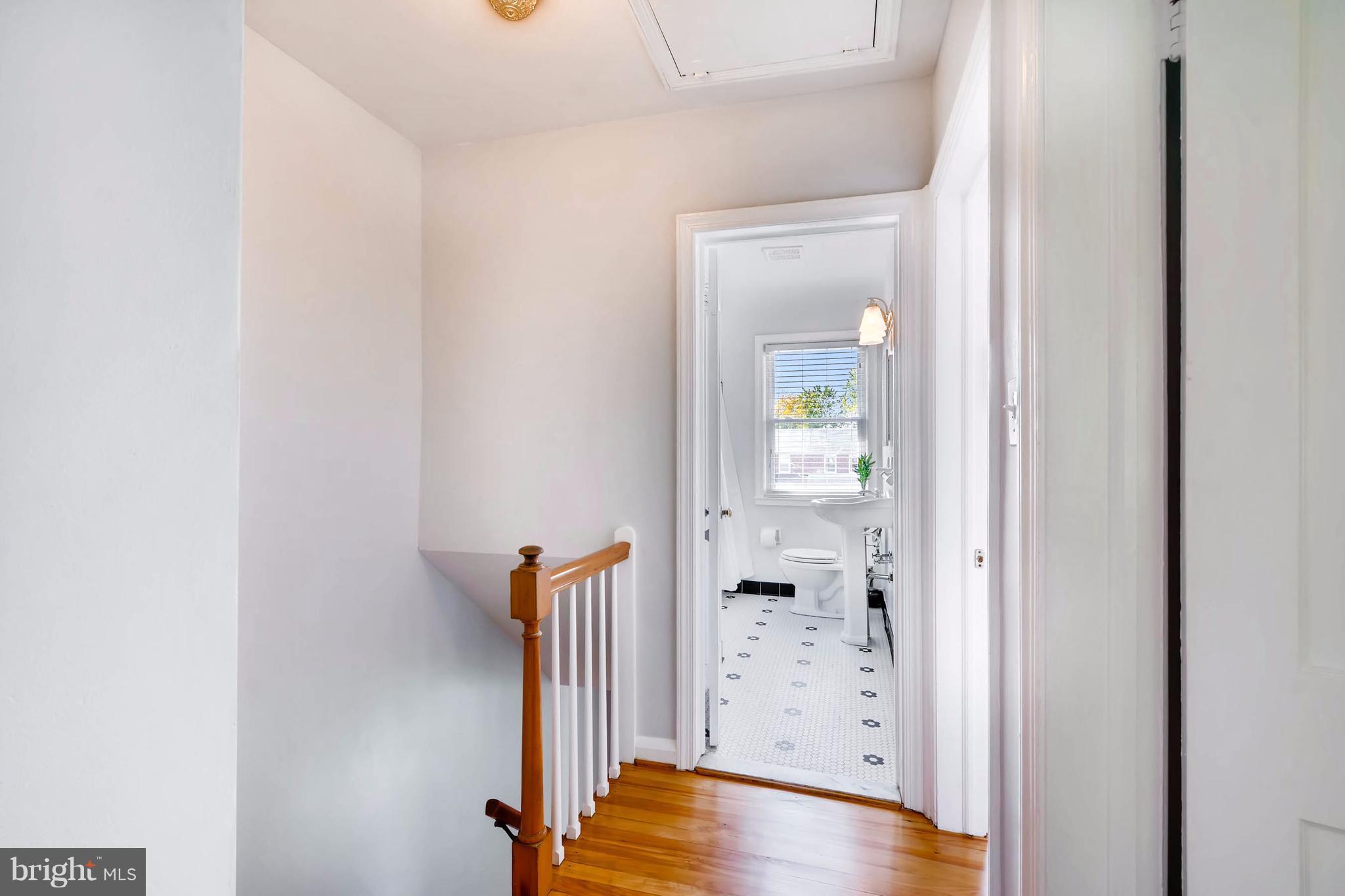 8317 Ridgely Oak Road Baltimore, MD 21234 - Photo 22 of 28 Bath