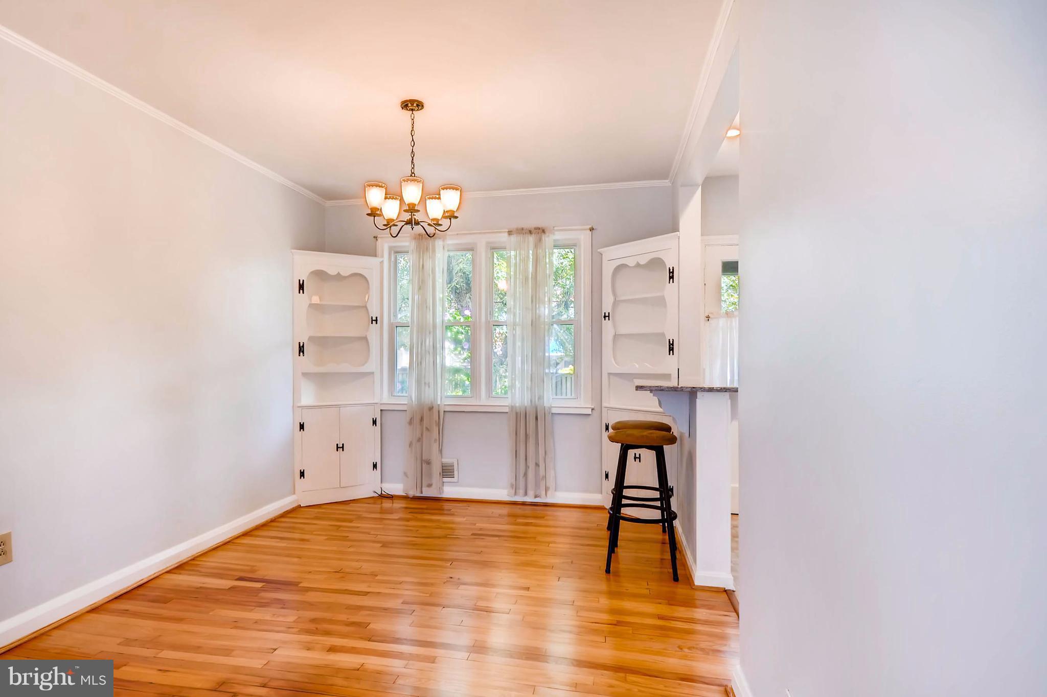8317 Ridgely Oak Road Baltimore, MD 21234 - Photo 9 of 28 Dining Room