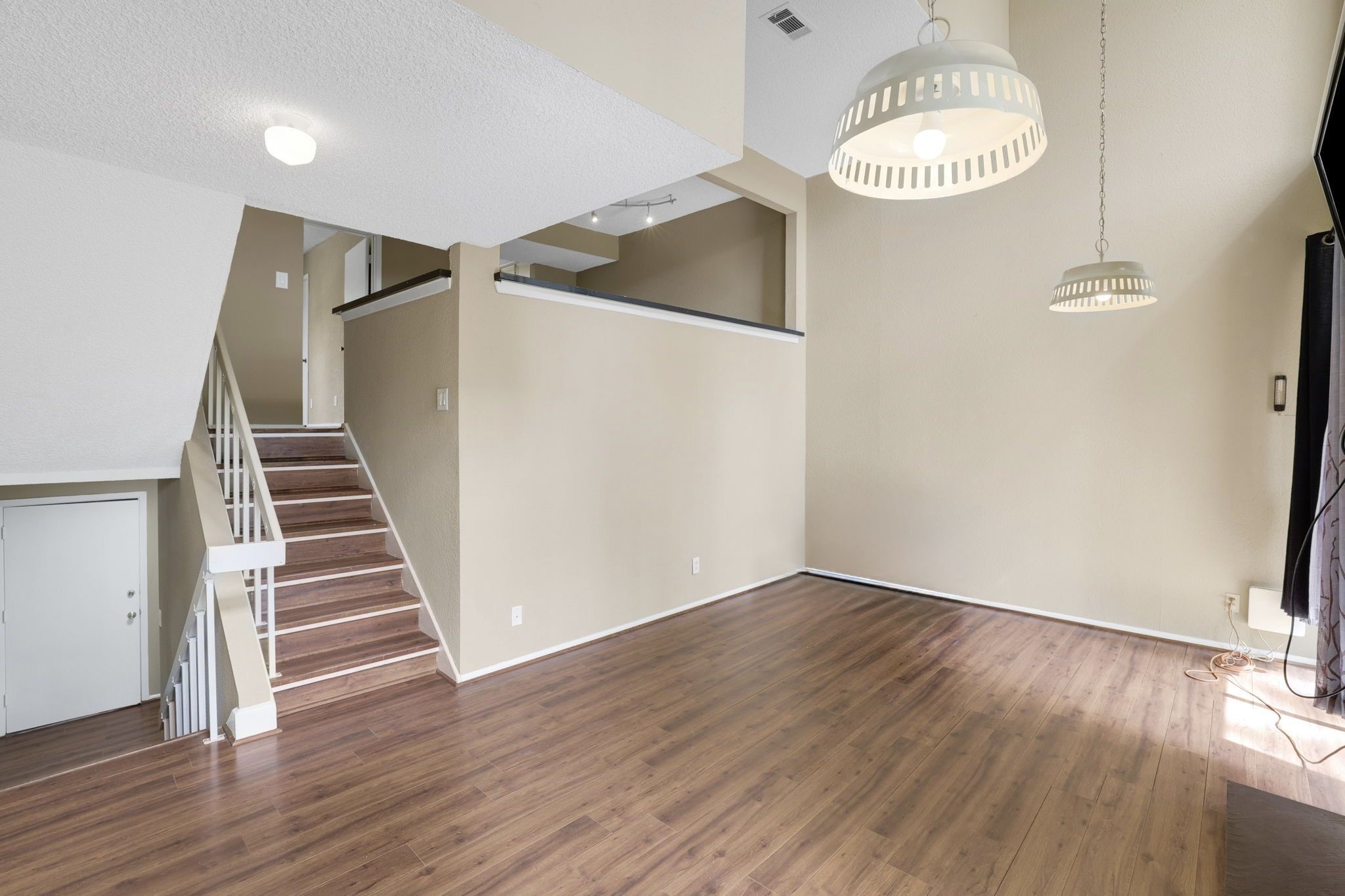 178 Villa Way Coldspring, TX 77331 - Photo 7 of 43 Living area