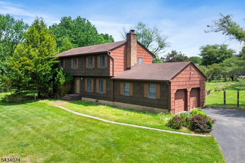 42 Higginsville Road Neshanic Station, NJ 08853 - Photo 32 of 33