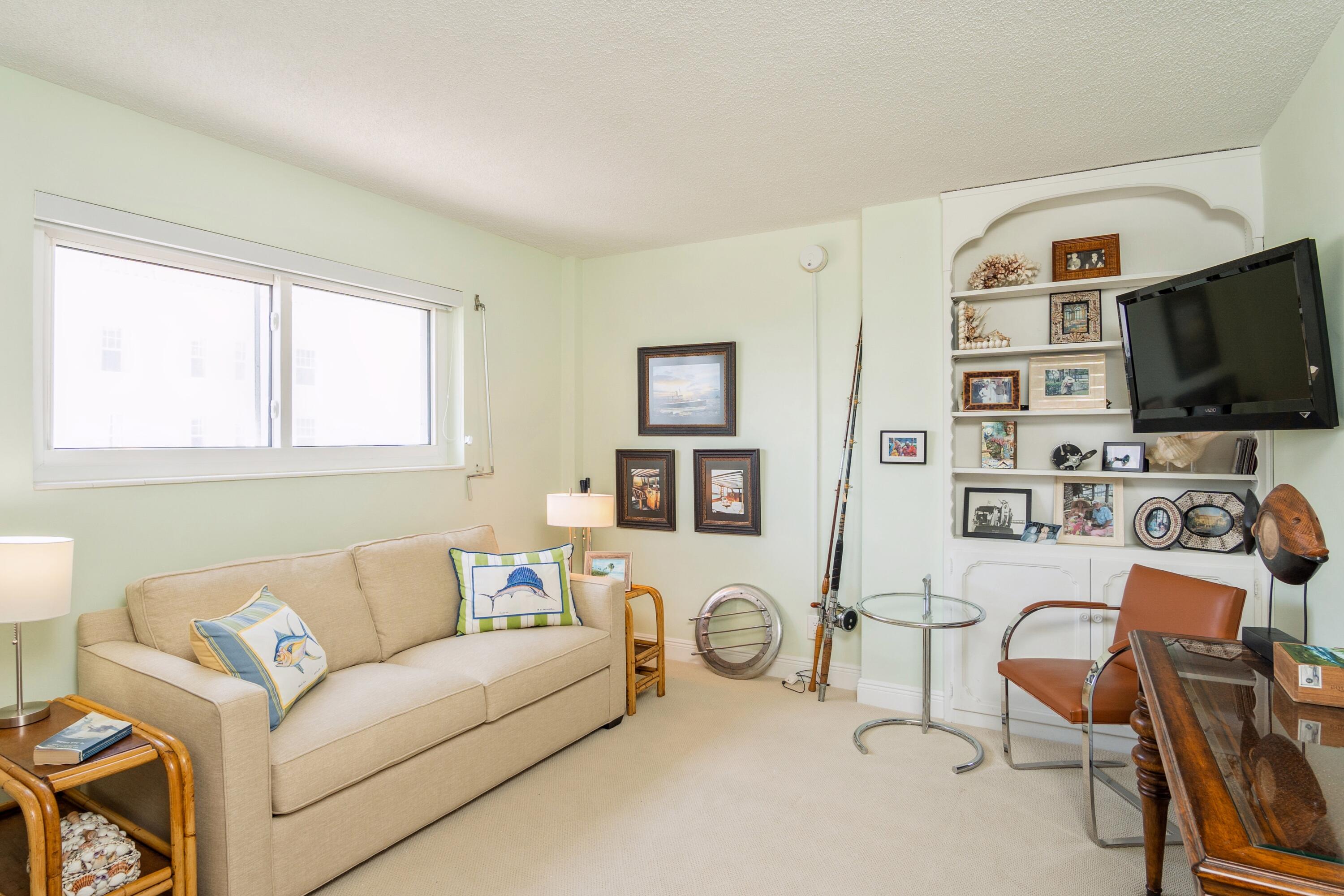 1 North Golfview Road, Unit 702 Lake Worth Beach, FL 33460 - Photo 11 of 13 23_1NGolfviewRd_Apt702_18_Bedroom_HiRes
