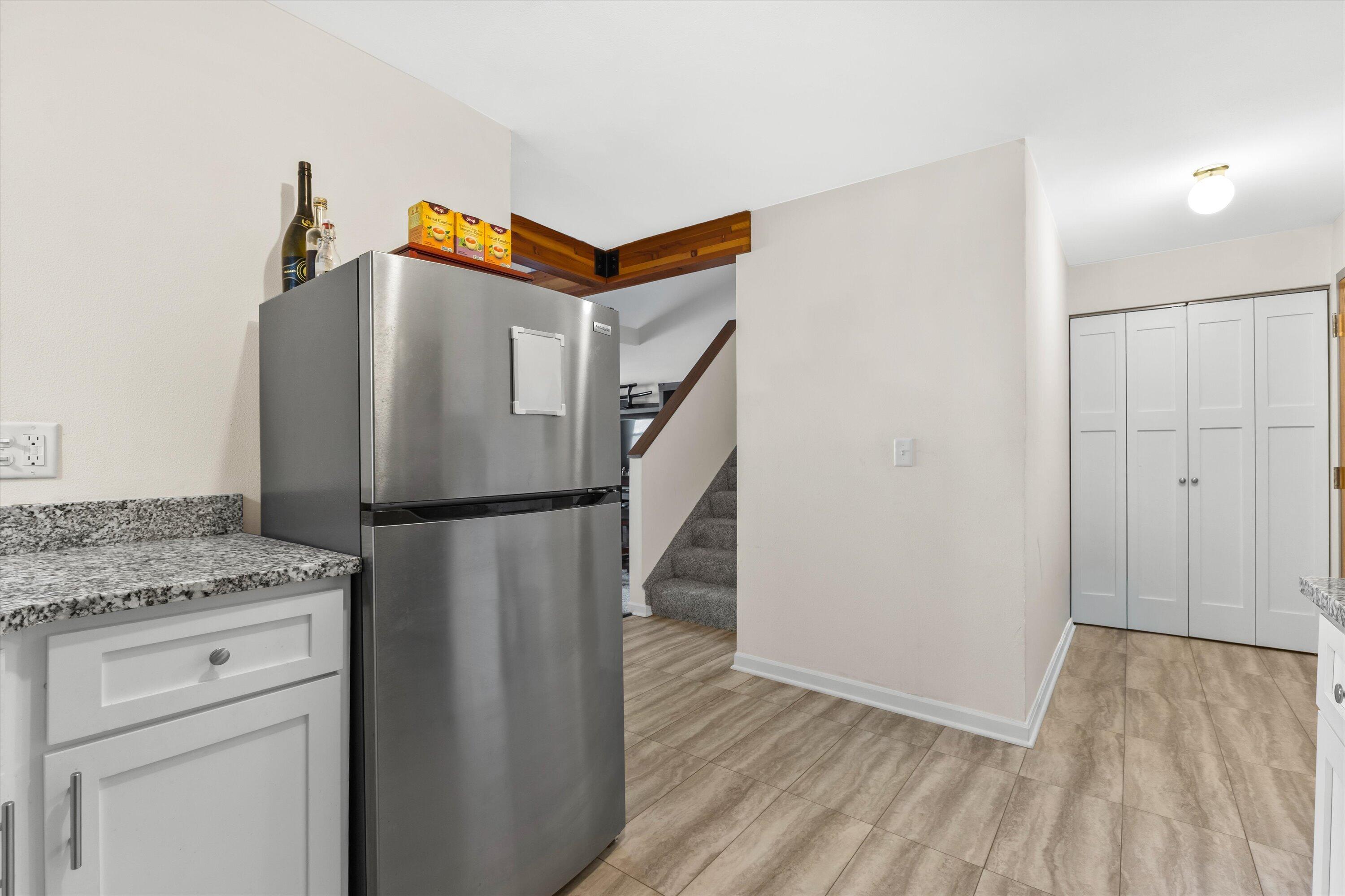 100 Main Street, Unit 204 Pewaukee, WI 53072 - Photo 14 of 29 23-IMG_4633