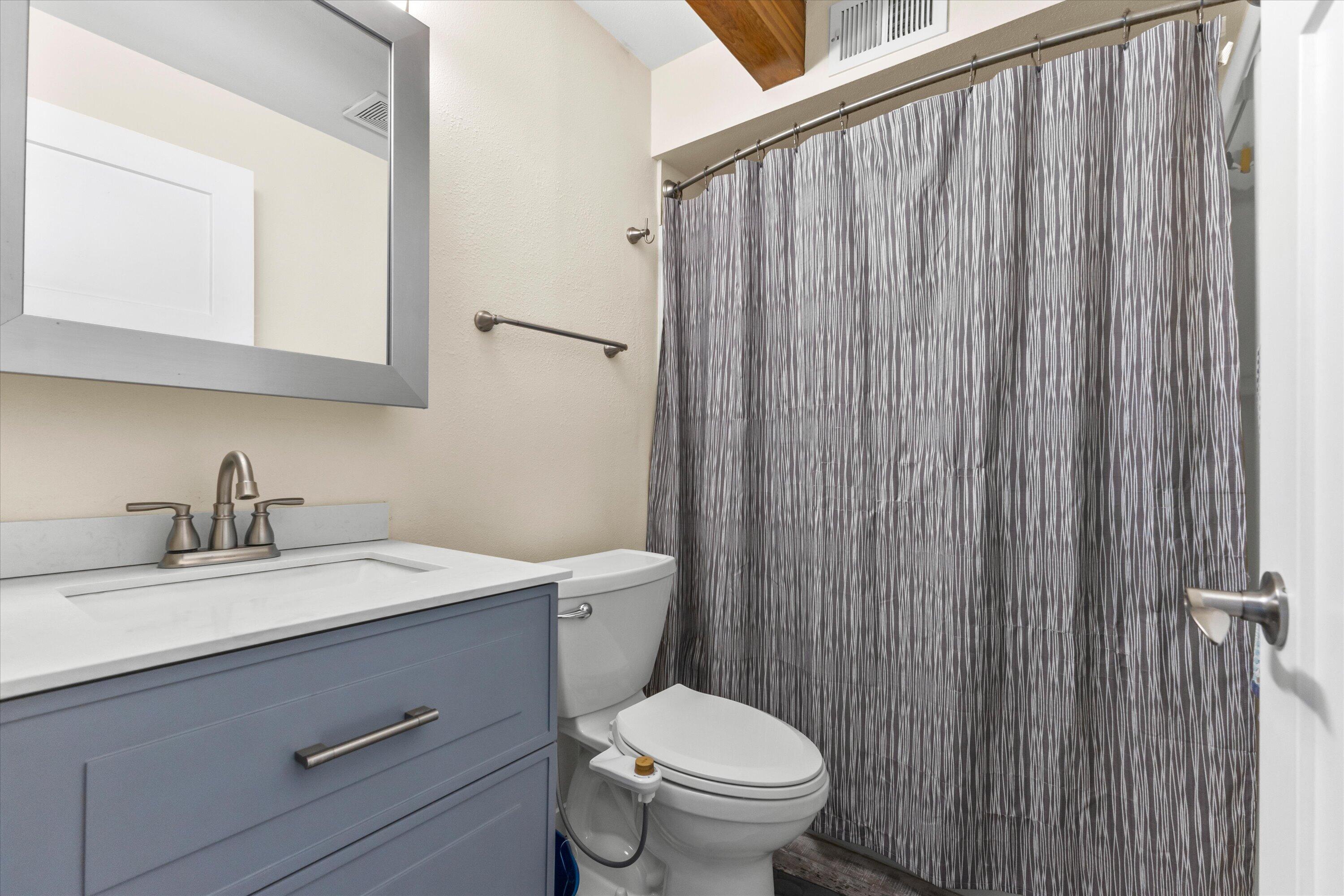 100 Main Street, Unit 204 Pewaukee, WI 53072 - Photo 16 of 29 08-IMG_4516