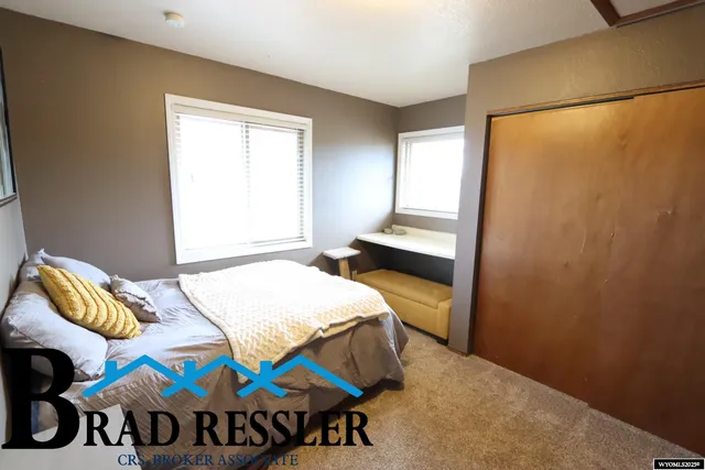$328,000 | 3350 Stagecoach Drive, Casper, WY 82604