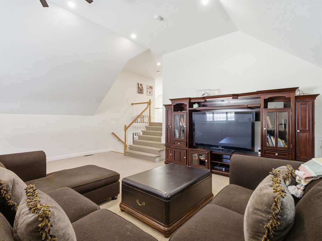 96 Dascomb Road Andover, MA 01810 - Photo 17 of 37