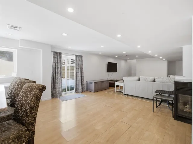 $11,500 | 96 Dascomb Road, Andover, MA 01810