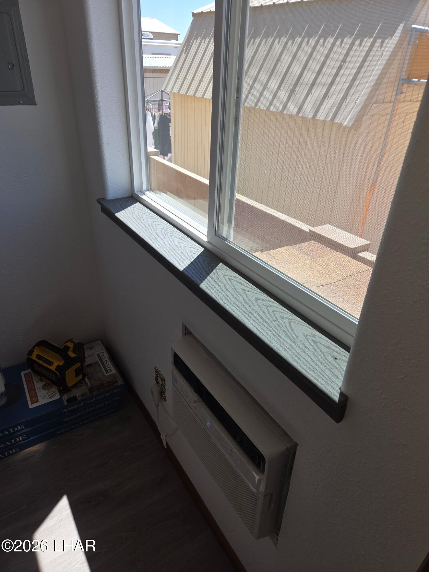 30 North Juniper Road Quartzsite, AZ 85346 - Photo 14 of 26 a view of entryway
