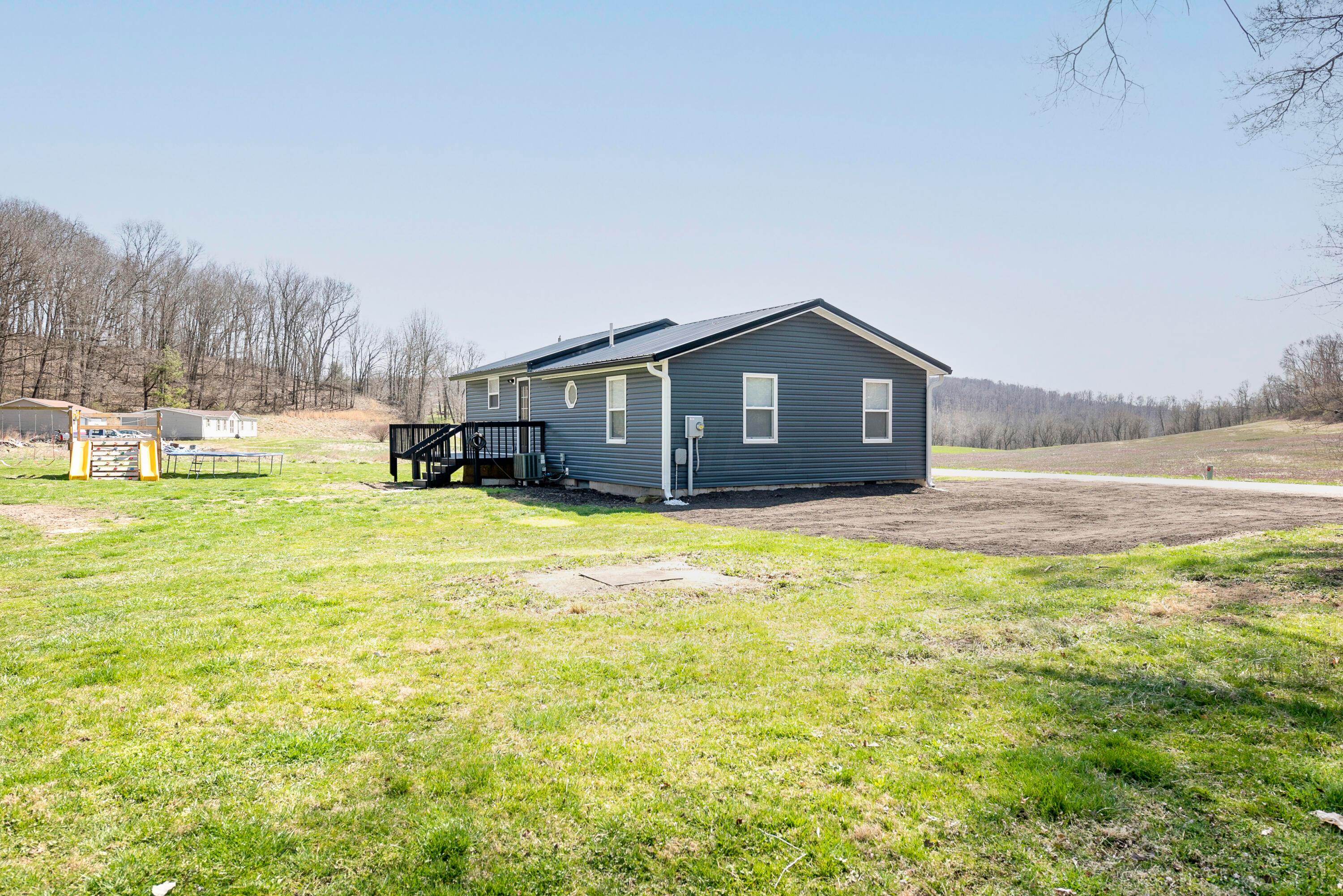 7445 Crooks Road Southwest Lancaster, OH 43130 - Photo 22 of 54 47