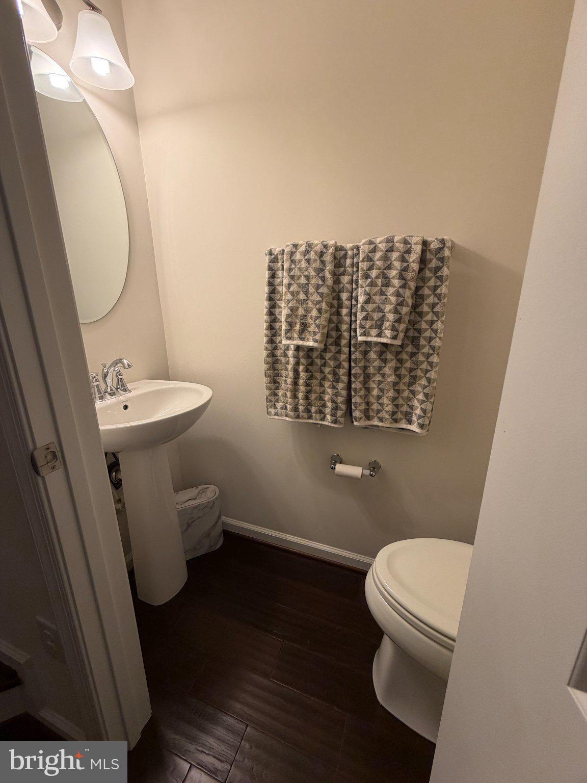 200 Iannelli Road Clarksboro, NJ 08020 - Photo 7 of 27 Charming, compact bathroom retreat.