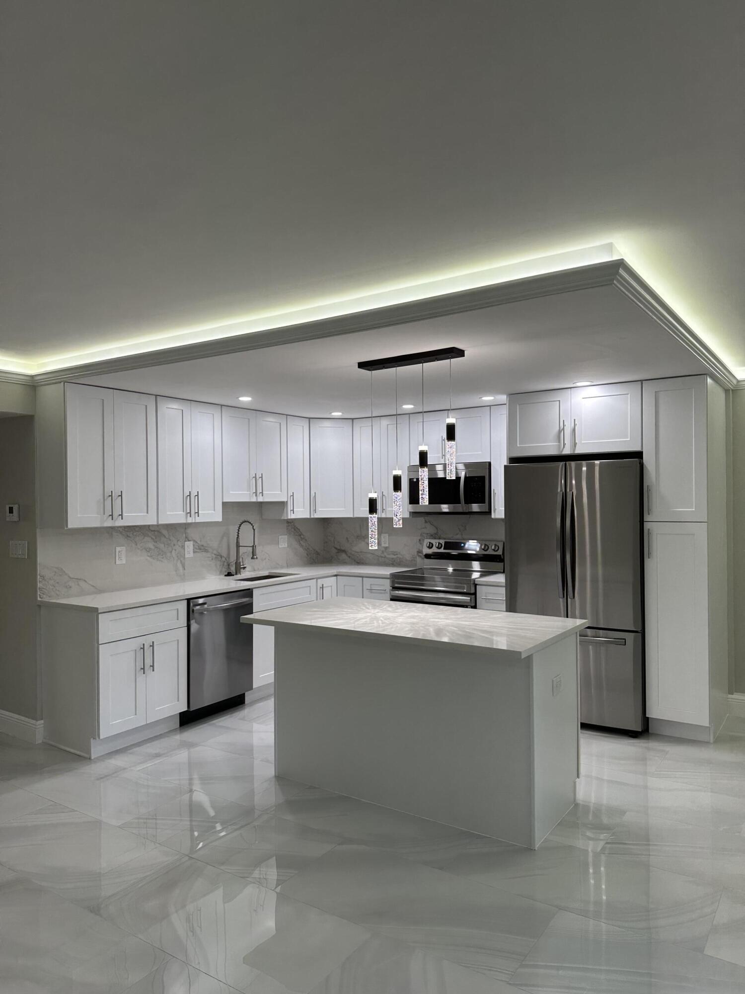 2022 Lincoln B Boca Raton, FL 33434 - Photo 1 of 31 IMG_3178