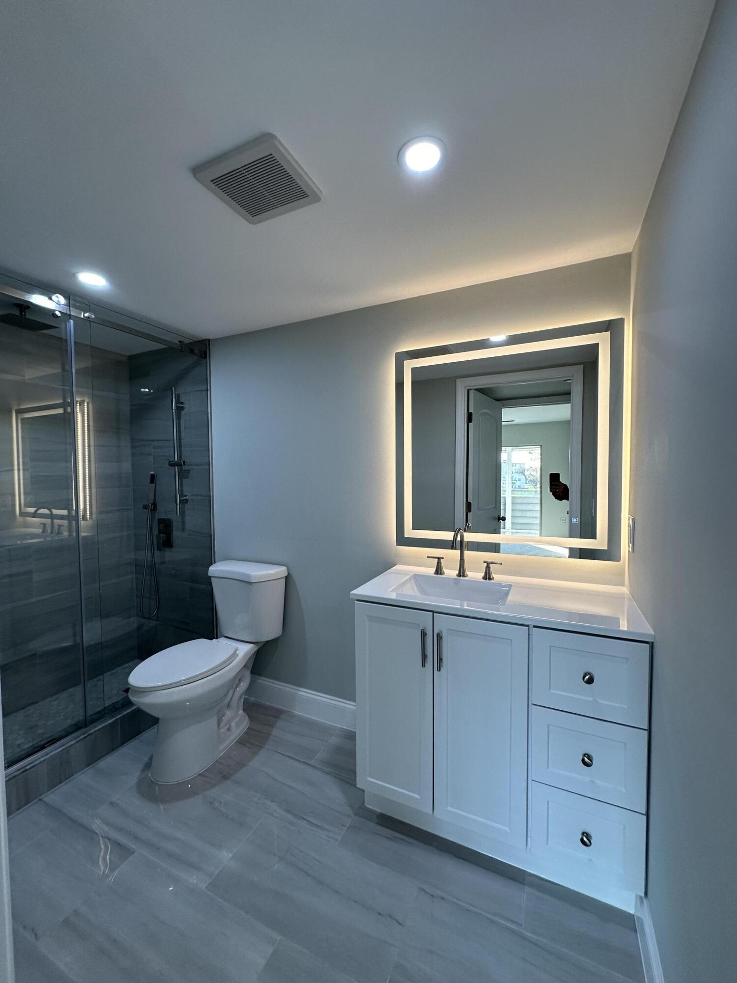 2022 Lincoln B Boca Raton, FL 33434 - Photo 12 of 31 IMG_3165