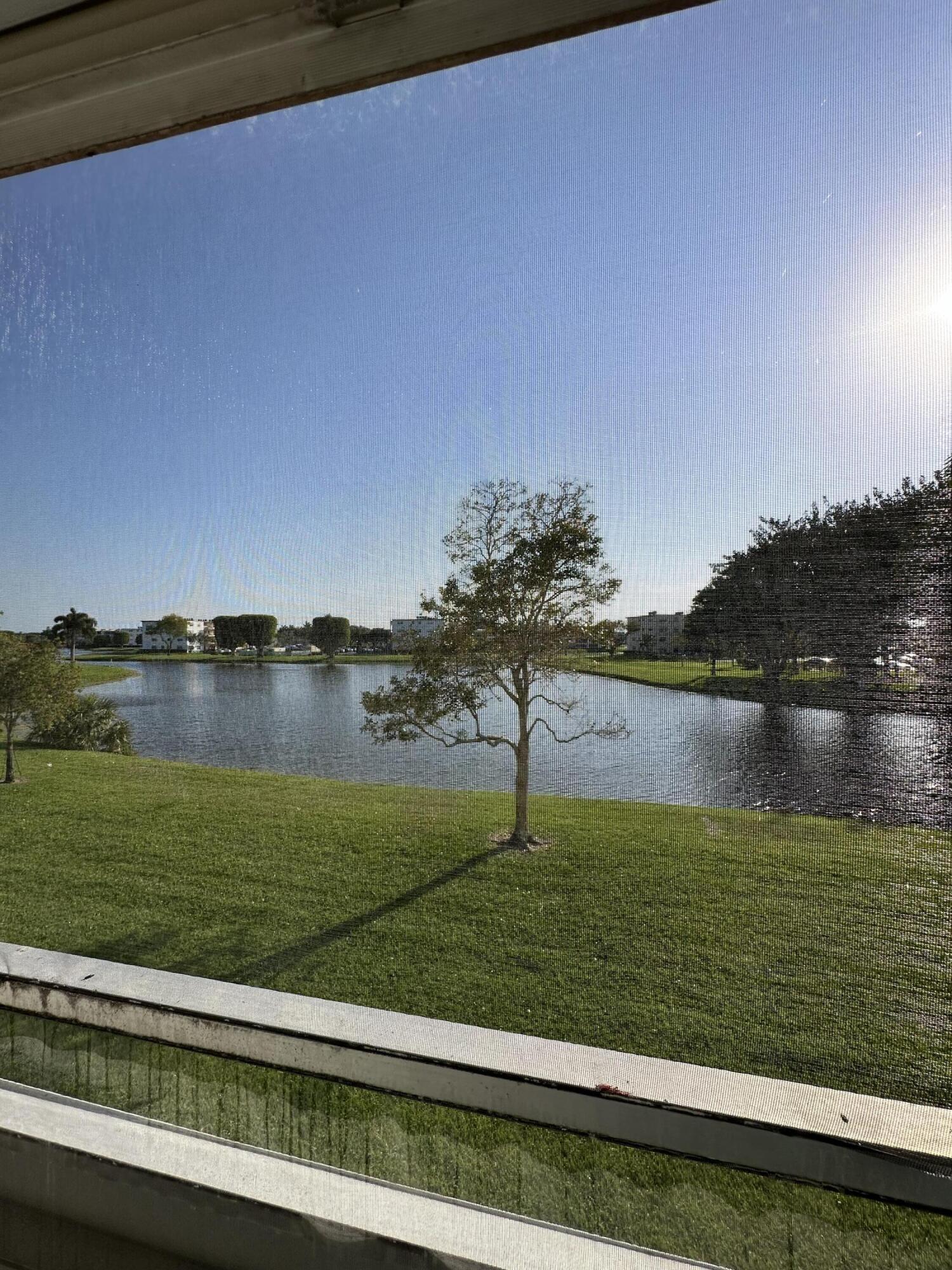 2022 Lincoln B Boca Raton, FL 33434 - Photo 26 of 31 IMG_3147