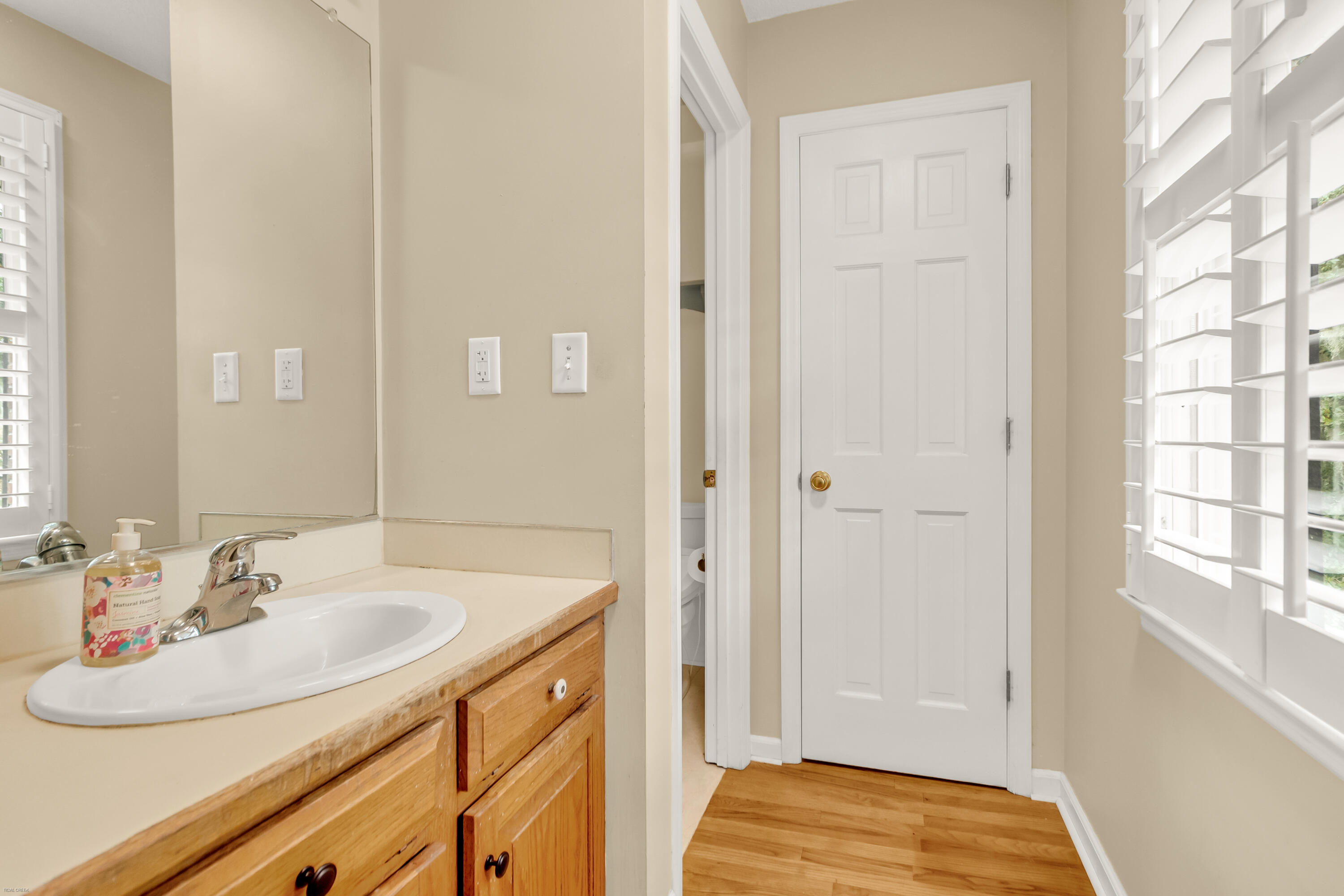 513 Sweetbay Road Charleston, SC 29412 - Photo 31 of 41 513 Sweetbay -Tidalcreekphoto- (28)