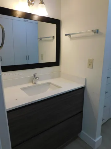 $2,350 | 13707 Southwest 91st Court, Unit 251, Miami, FL 33176