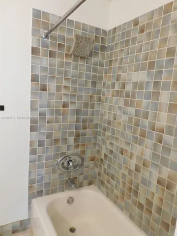 $2,350 | 13707 Southwest 91st Court, Unit 251, Miami, FL 33176