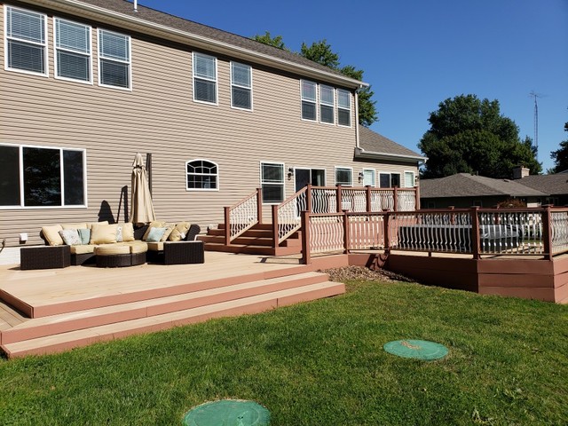 2402 Shoreline Heights Road Sterling, IL 61081 - Photo 4 of 47