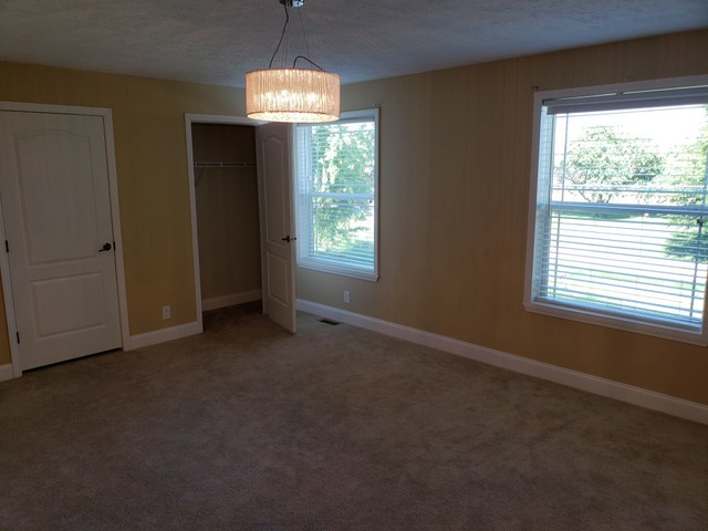 2402 Shoreline Heights Road Sterling, IL 61081 - Photo 32 of 47