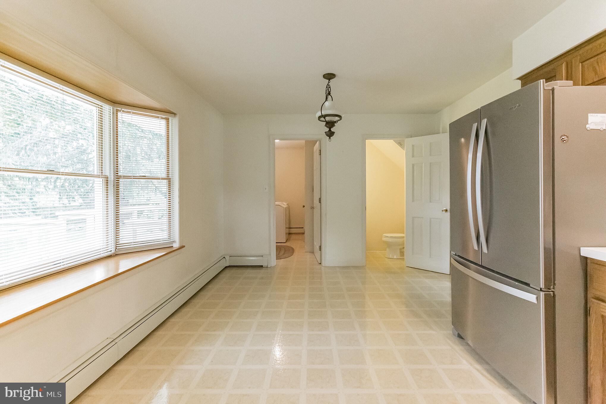 209 Paschall Mill Road West Grove, PA 19390 - Photo 11 of 30 Kitchen/Dining