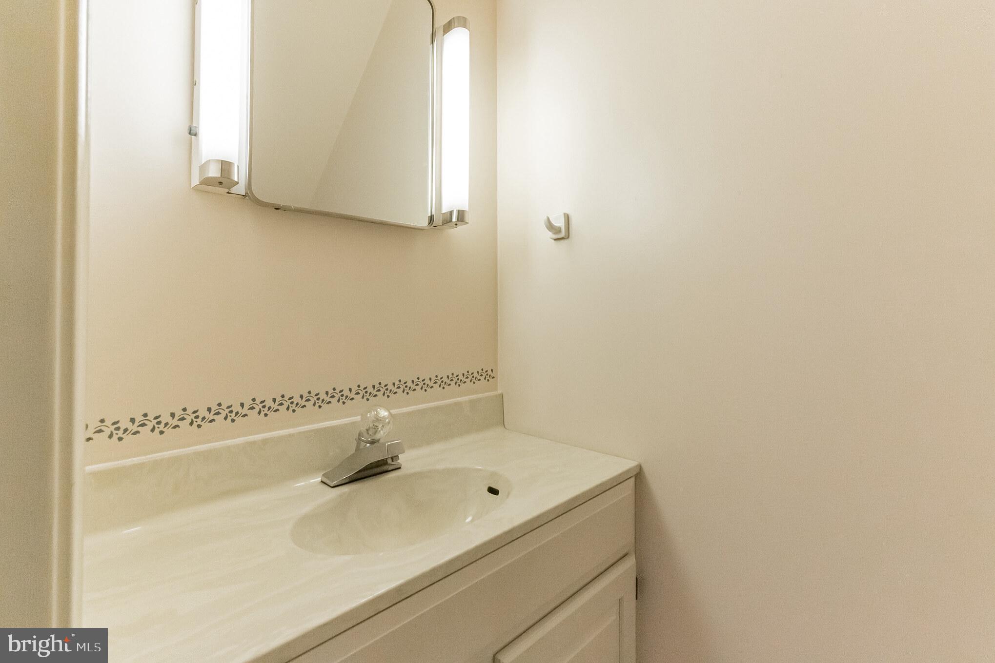 209 Paschall Mill Road West Grove, PA 19390 - Photo 13 of 30 Half Bath