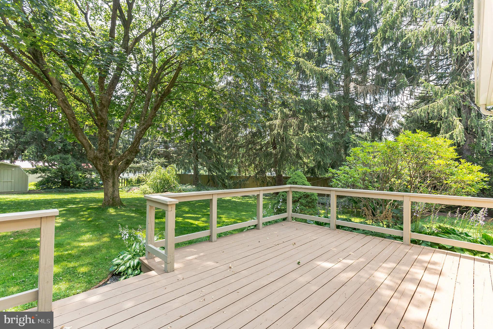 209 Paschall Mill Road West Grove, PA 19390 - Photo 25 of 30 Deck