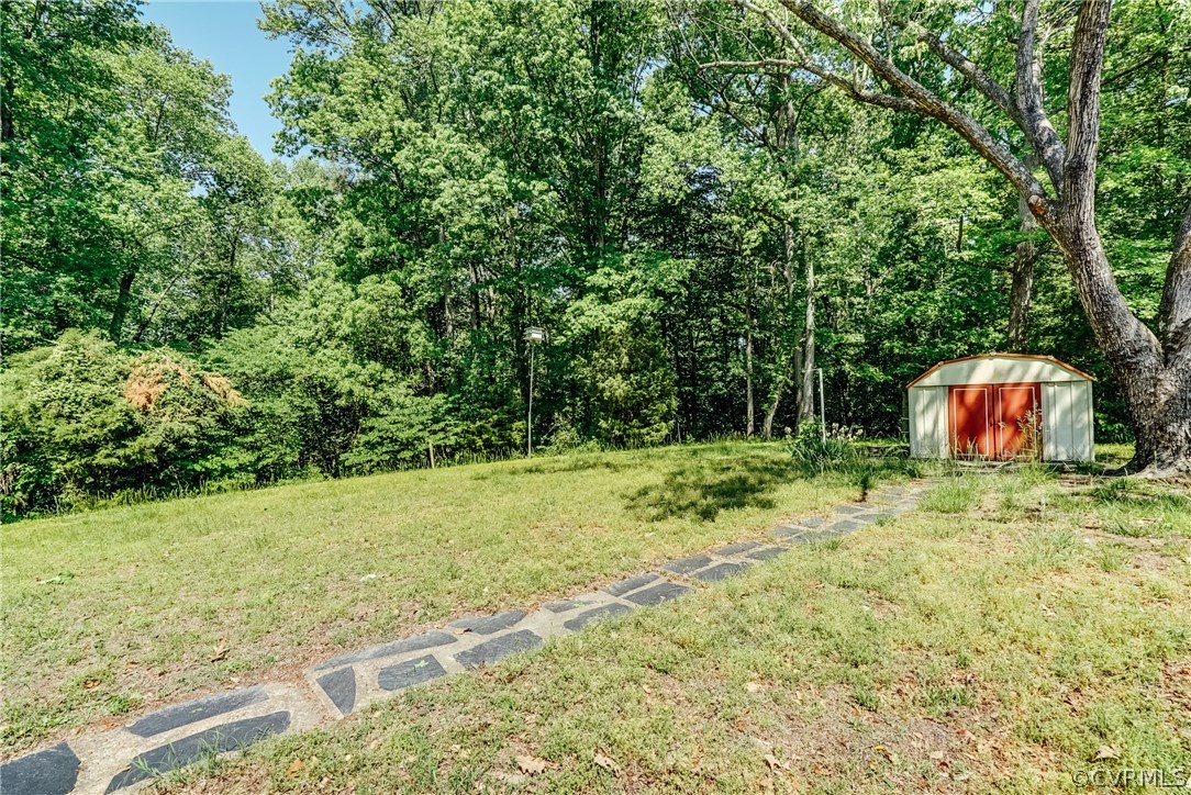 4202 Redbank Road Sandston, VA 23150 - Photo 14 of 38 Gallery Image 14