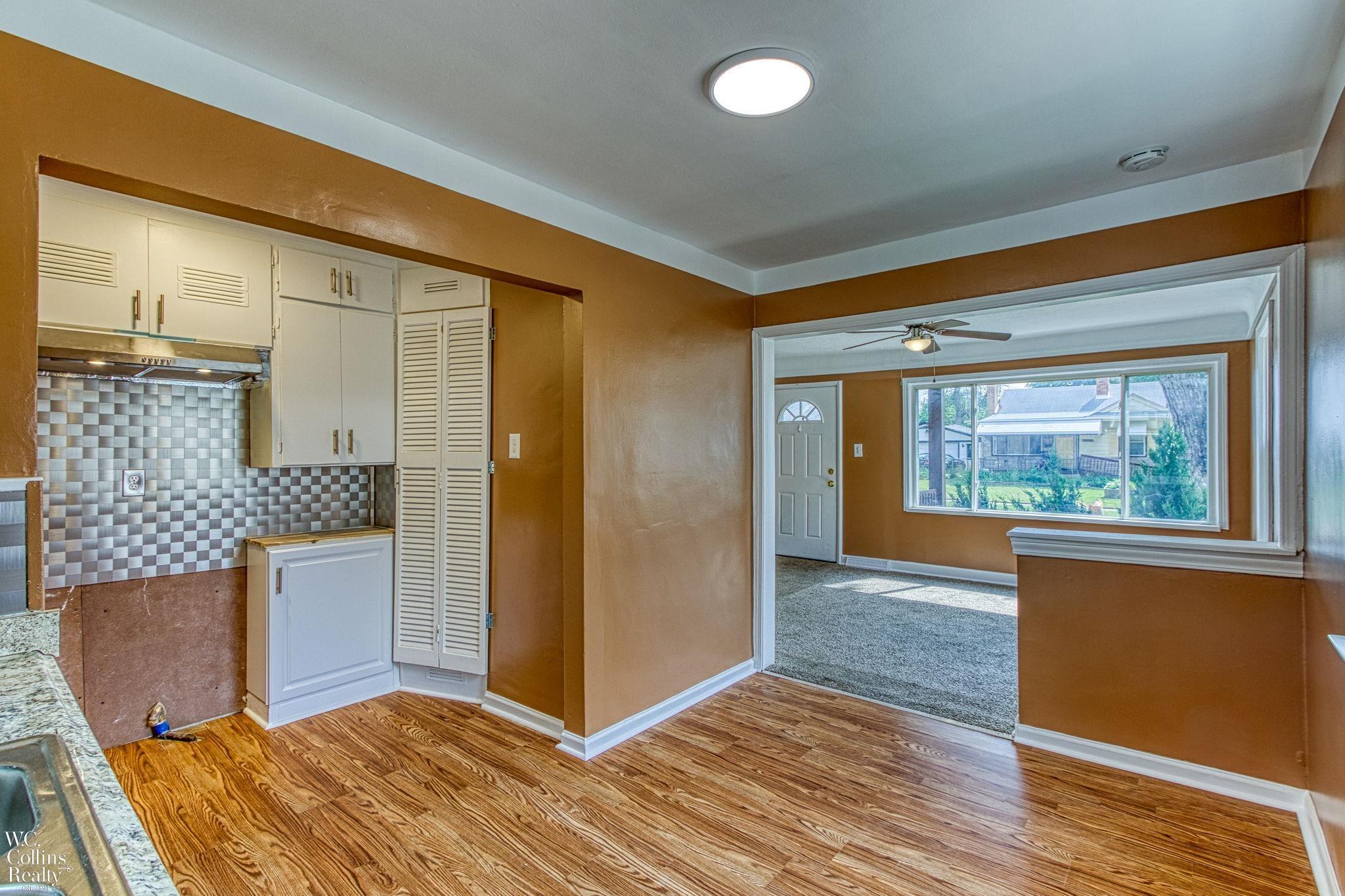 23149 Rausch Avenue Eastpointe, MI 48021 - Photo 26 of 48 50117017-25.JPG