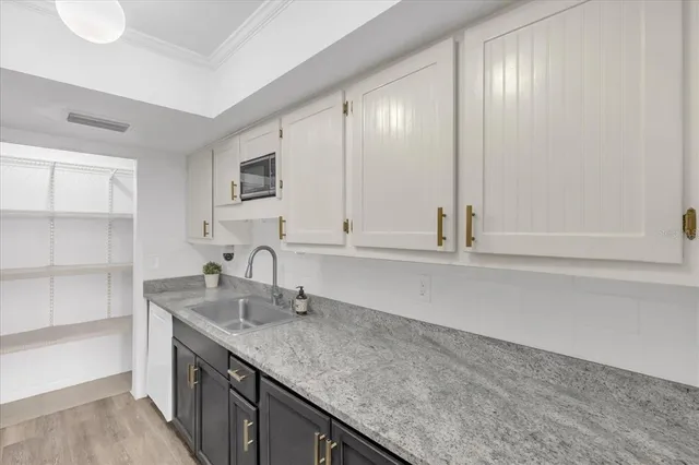 $160,000 | 4405 Vieux Carre Circle, Unit 46, Tampa, FL 33613