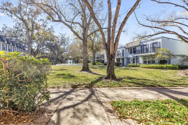 $160,000 | 4405 Vieux Carre Circle, Unit 46, Tampa, FL 33613