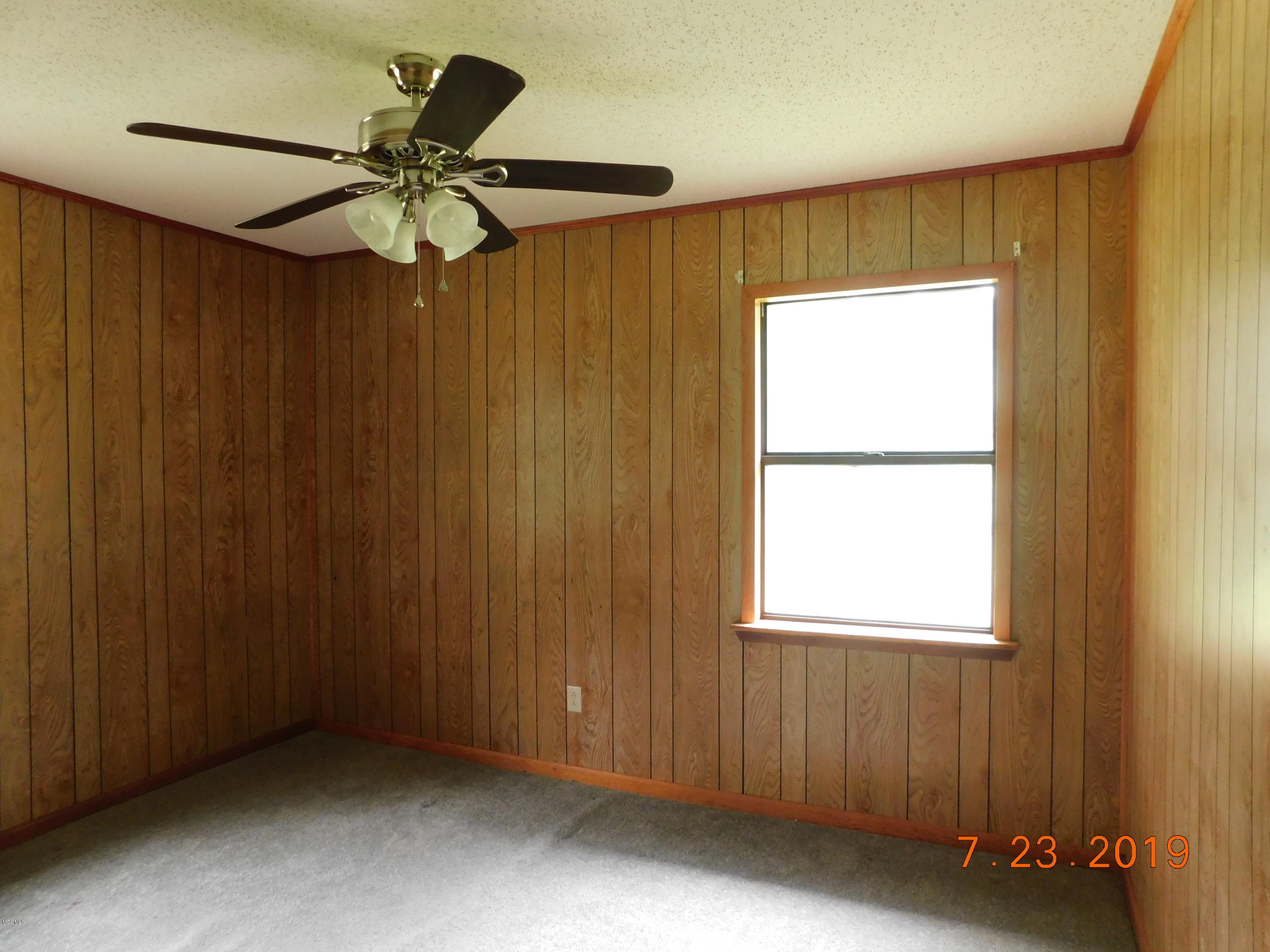 15 Chattman Road Wiggins, MS 39577 - Photo 5 of 11 dscn3269