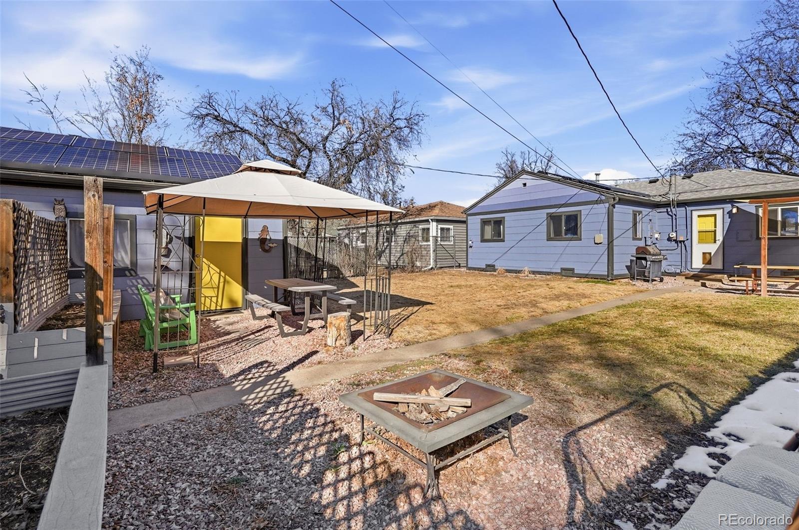 2057 Ironton Street Aurora, CO 80010 - Photo 22 of 38