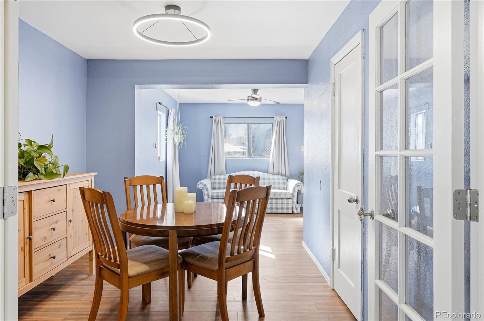 2057 Ironton Street Aurora, CO 80010 - Photo 3 of 38