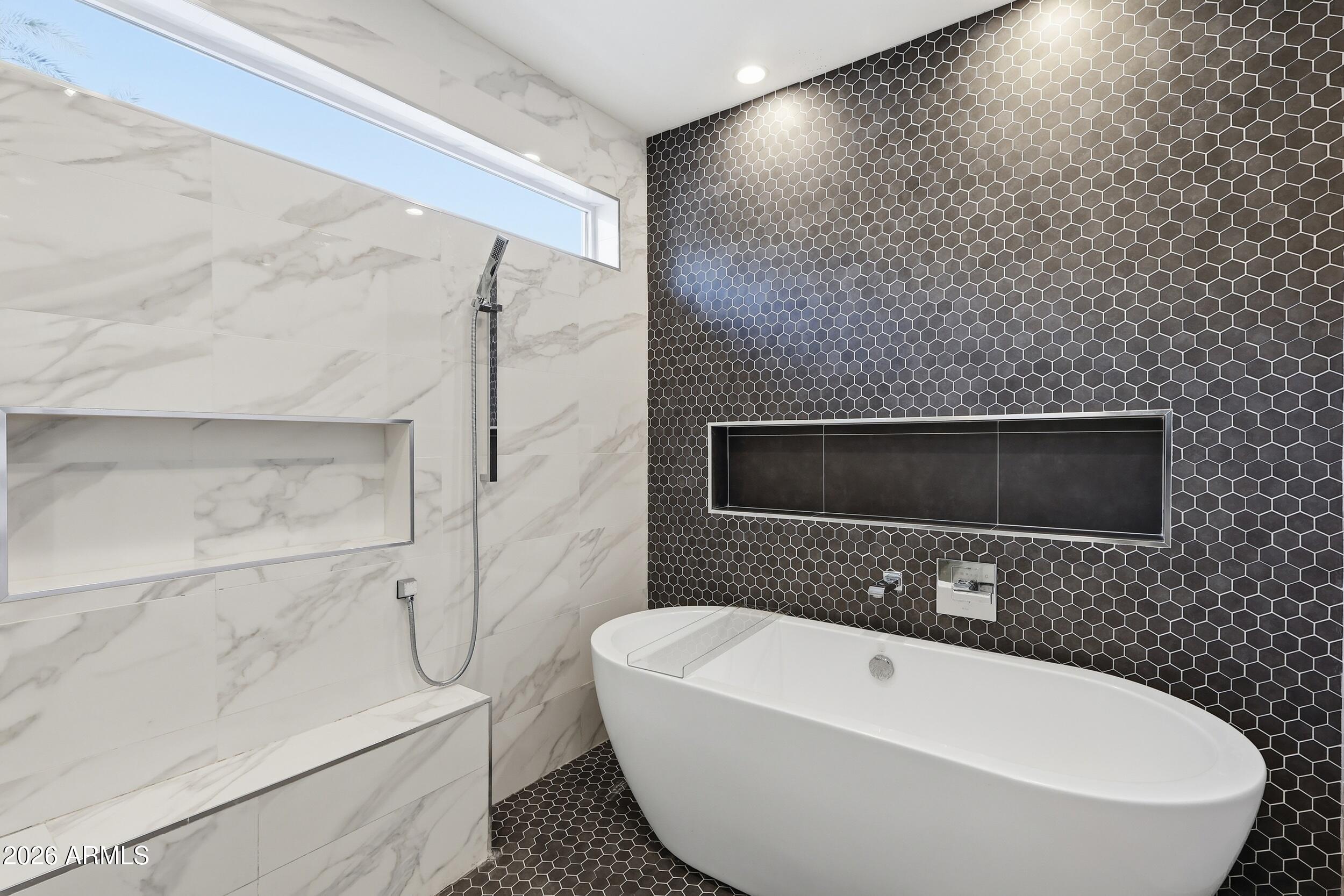 1123 East Coronado Road Phoenix, AZ 85006 - Photo 20 of 37 27_img_6104