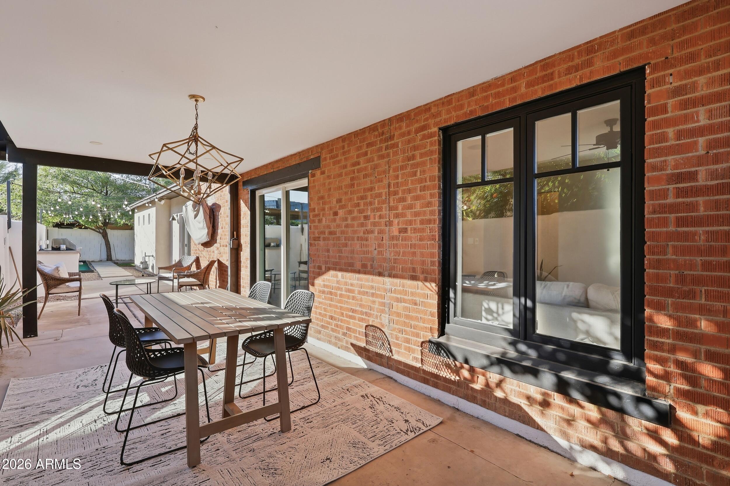 1123 East Coronado Road Phoenix, AZ 85006 - Photo 8 of 37 32_img_6209