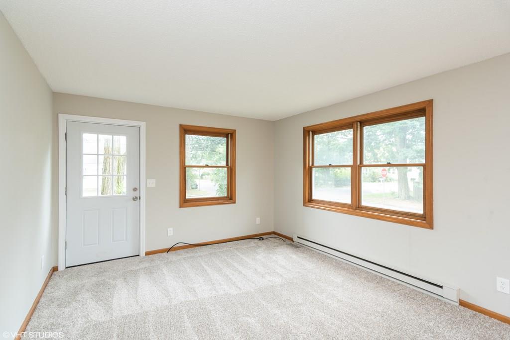 82 Fargo Street Springfield, MA 01119 - Photo 10 of 18