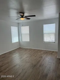 a view of empty room with window