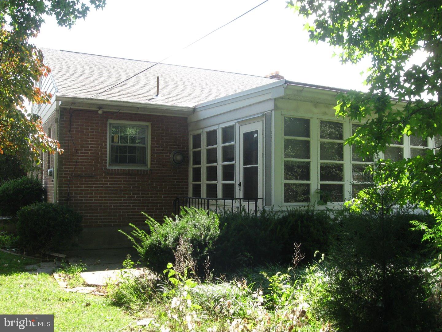 3127 Octagon Avenue Sinking Spring, PA 19608 - Photo 8 of 19 Gallery Image 8