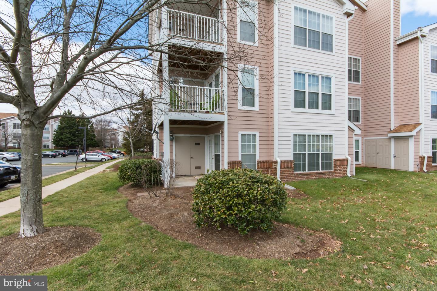 20960 Timber Ridge Terrace, Unit 102 Ashburn, VA 20147 - Photo 14 of 19 Exterior (Front)
